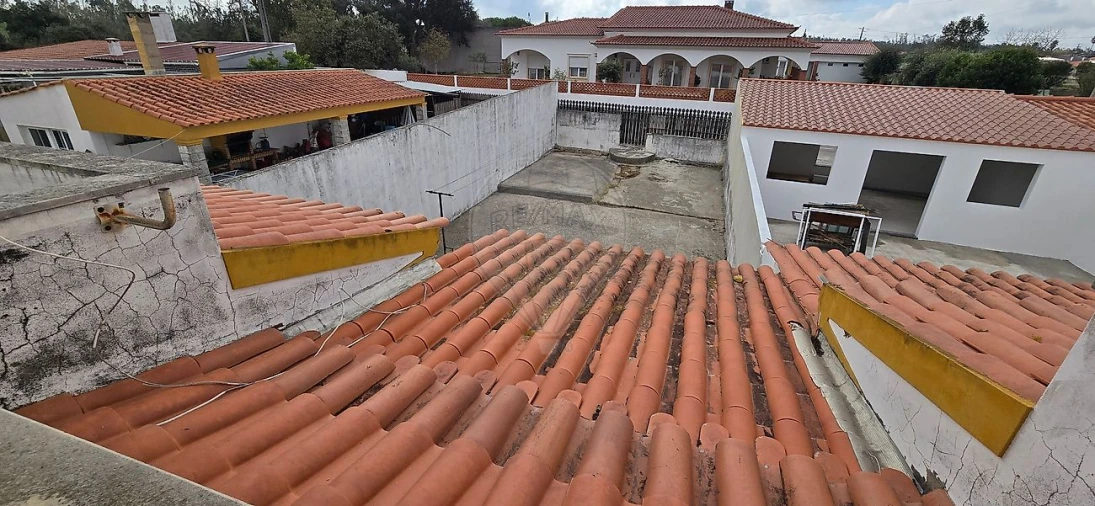 Moradia T3 para Venda em Moita Foto 24