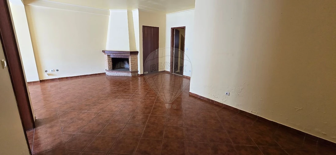 Moradia T3 para Venda em Moita Foto 22
