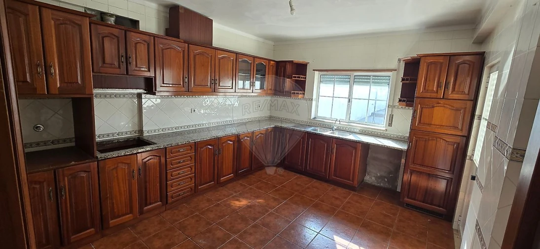Moradia T3 para Venda em Moita Foto 4