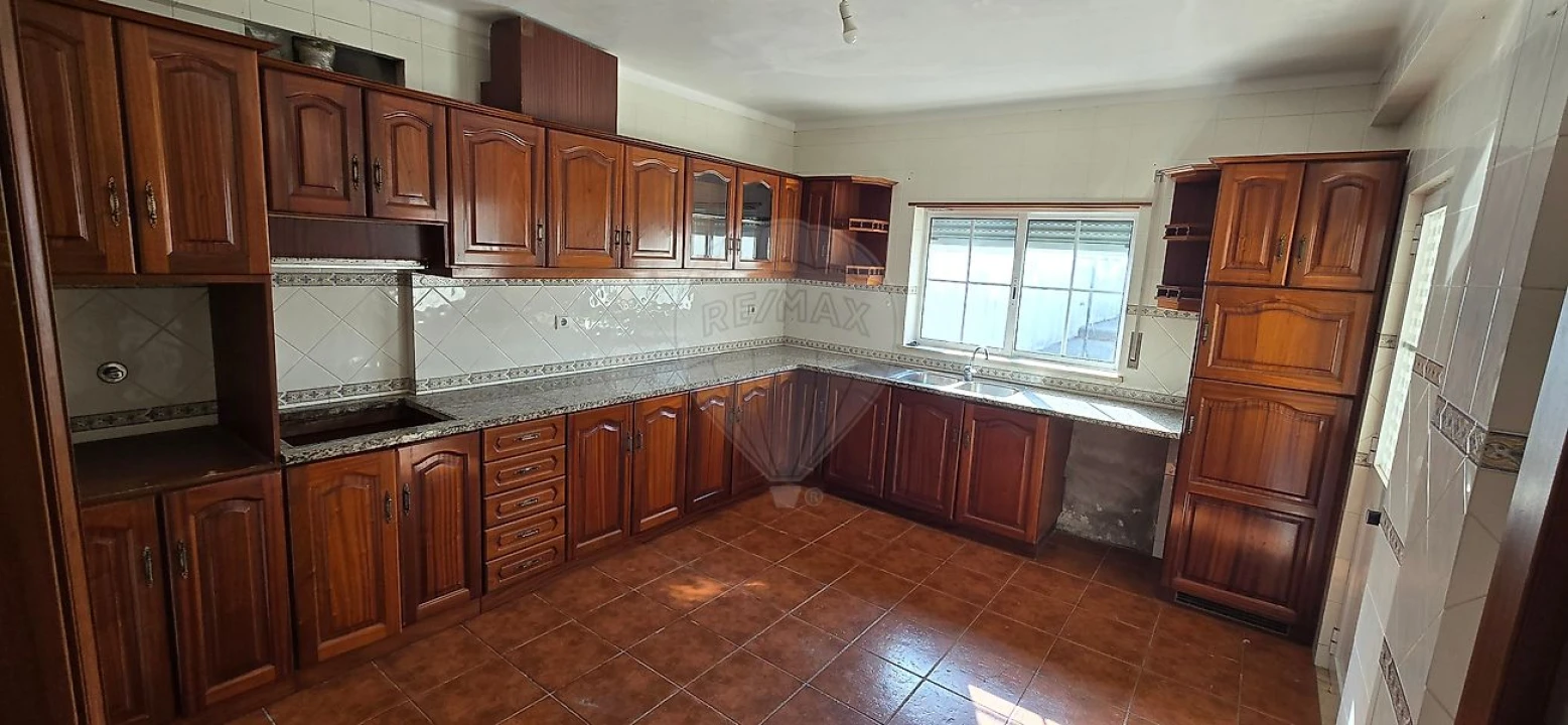 Moradia T3 para Venda em Moita Foto 4