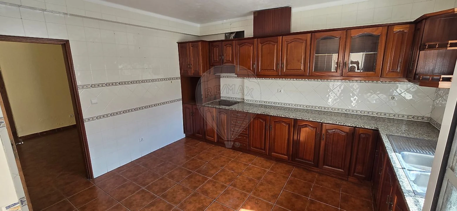 Moradia T3 para Venda em Moita Foto 25