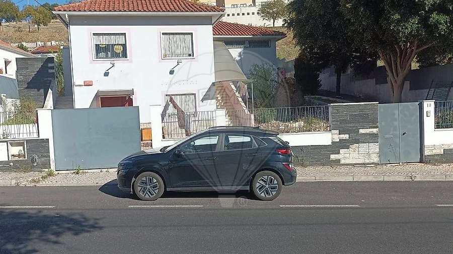 Moradia T4 para Venda em Odivelas
