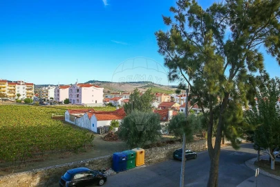 Apartamento T3 para Venda em Arruda dos Vinhos