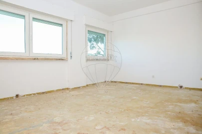Apartamento T3 para Venda em Arruda dos Vinhos