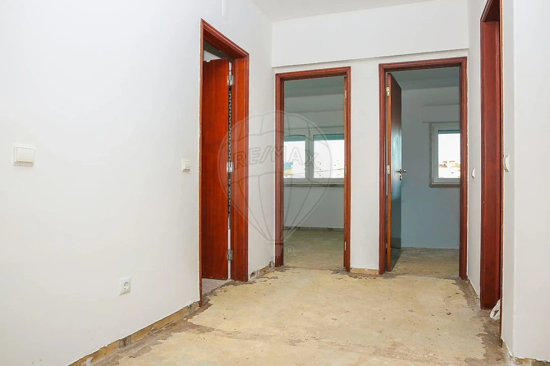 Apartamento T3 para Venda em Arruda dos Vinhos Foto 19