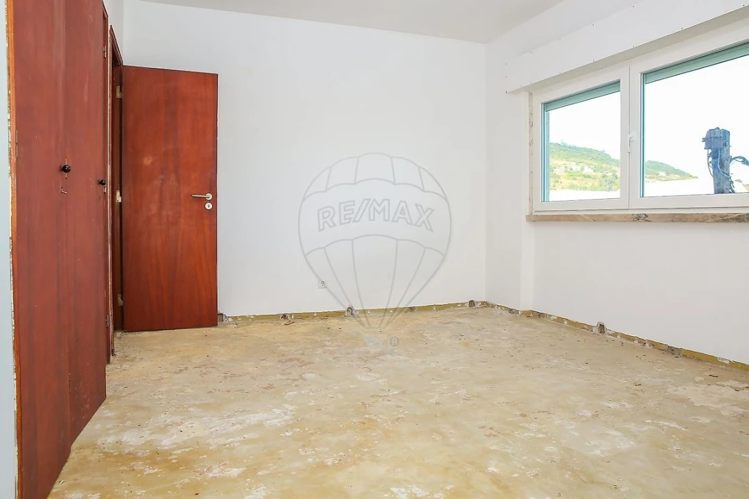 Apartamento T3 para Venda em Arruda dos Vinhos Foto 23