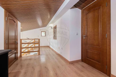 Moradia T3 para Venda em Vale do Paraiso