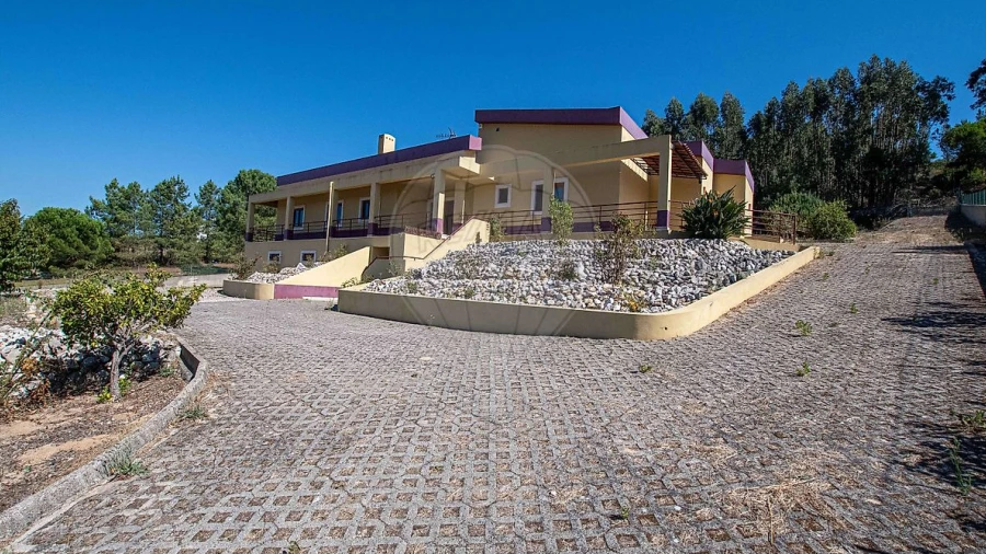Moradia T3 para Venda em Vale do Paraiso