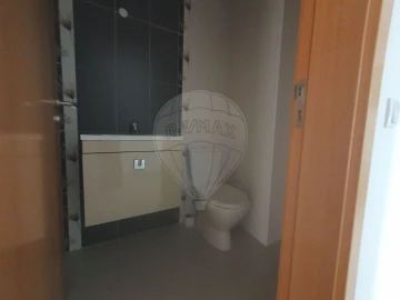 Apartamento T4 para Venda em Pinhal Novo