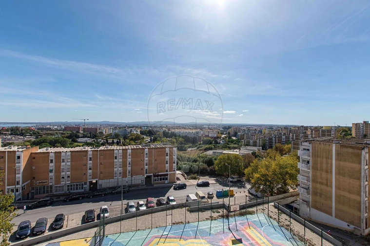 Apartamento T3 para Venda em Caparica e Trafaria Foto 19