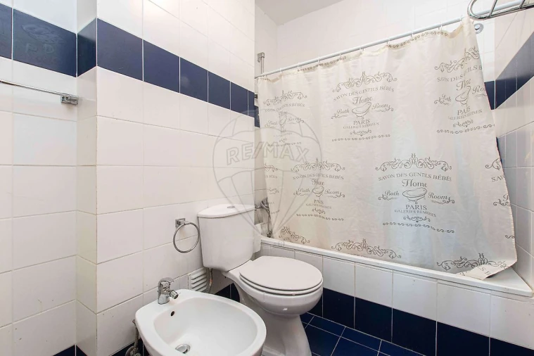 Apartamento T3 para Venda em Caparica e Trafaria Foto 18