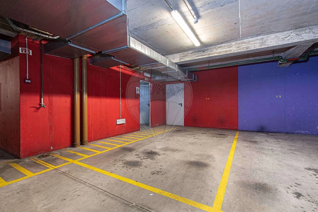 Apartamento T3 para Venda em Caparica e Trafaria Foto 24