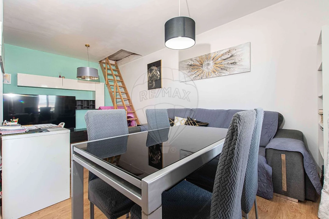 Apartamento T3 para Venda em Caparica e Trafaria Foto 3