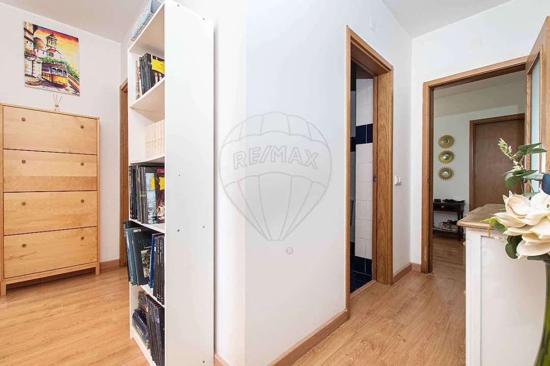 Apartamento T3 para Venda em Caparica e Trafaria Foto 11