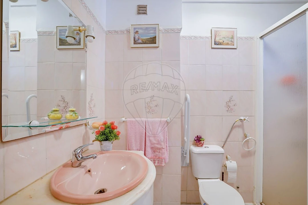 Apartamento T3 para Venda em Alverca do Ribatejo e Sobralinho Foto 6