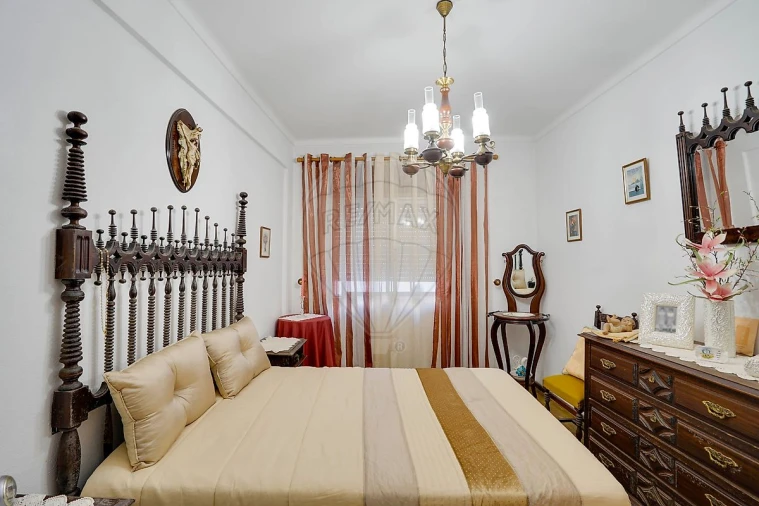 Apartamento T3 para Venda em Alverca do Ribatejo e Sobralinho Foto 2