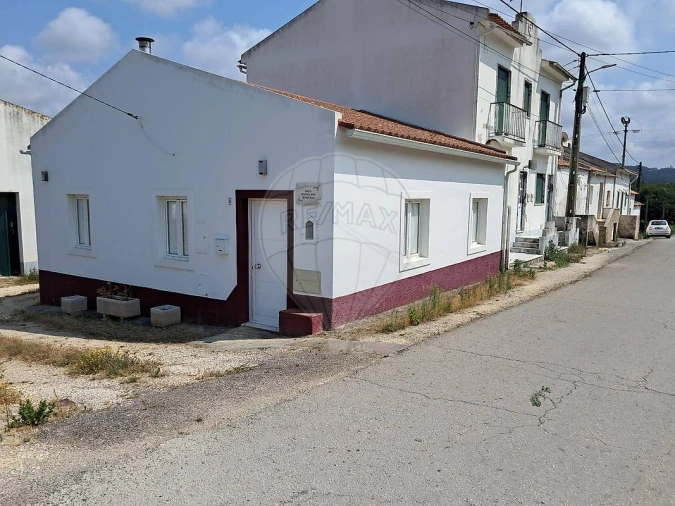 Moradia T2 para Venda em Famalicão Foto 8