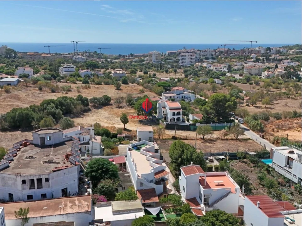 Apartamento T3 para Venda em Portimão Foto 21