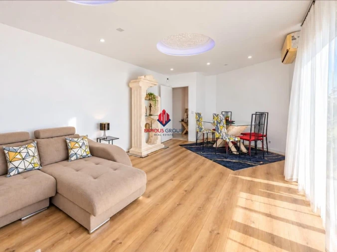 Apartamento T3 para Venda em Portimão Foto 2