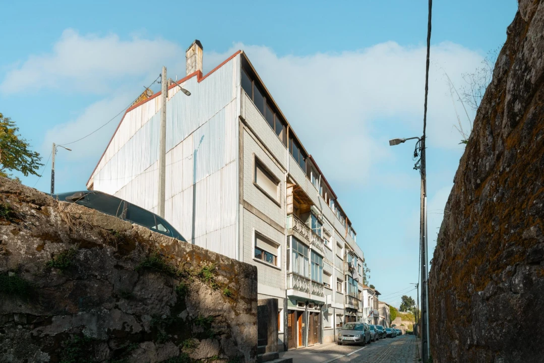 Apartamento T2 para Venda em Campanhã Foto 16