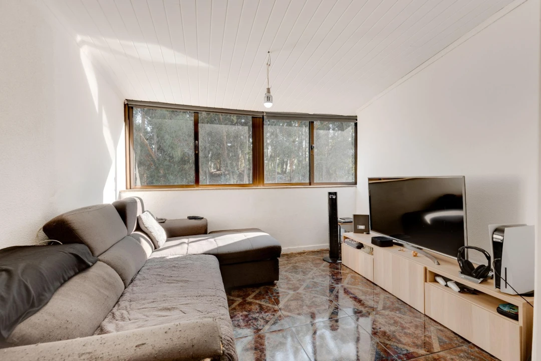 Apartamento T2 para Venda em Campanhã Foto 2
