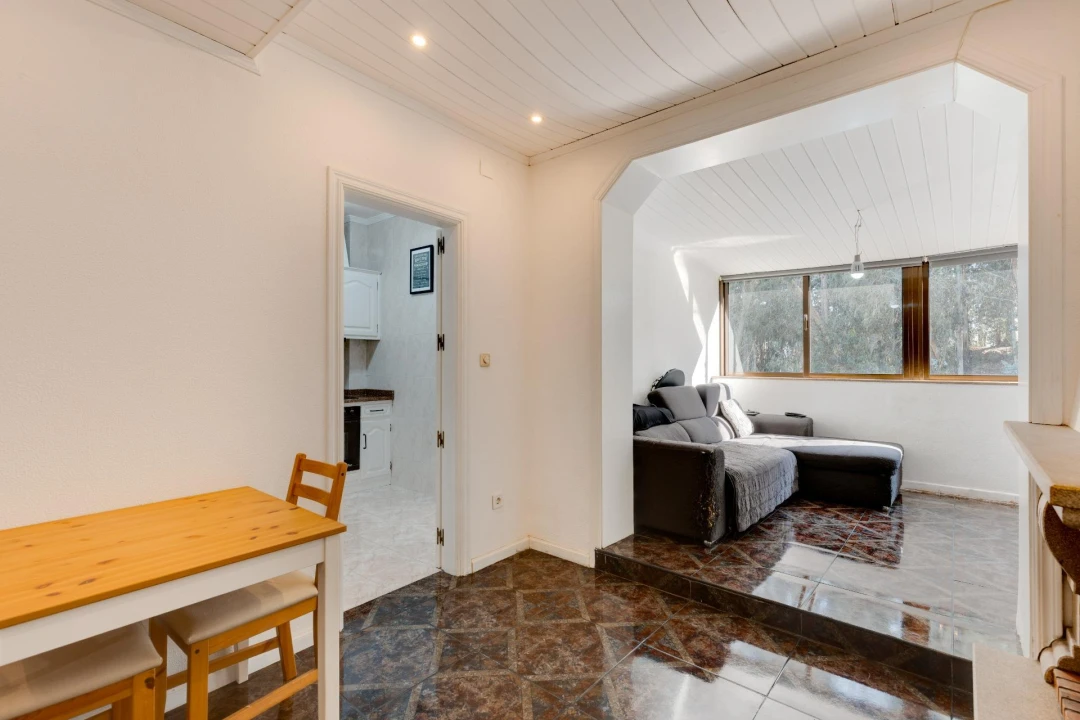 Apartamento T2 para Venda em Campanhã Foto 3