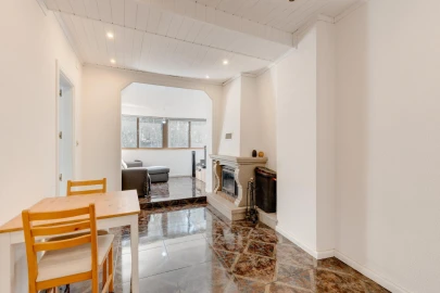 Apartamento T2 para Venda em Campanhã