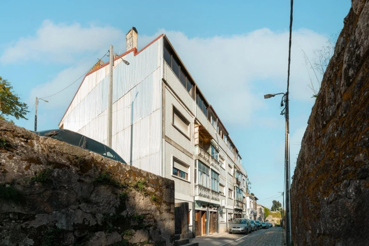 Apartamento T2 para Venda em Campanhã Foto 16