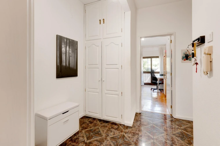 Apartamento T2 para Venda em Campanhã Foto 7