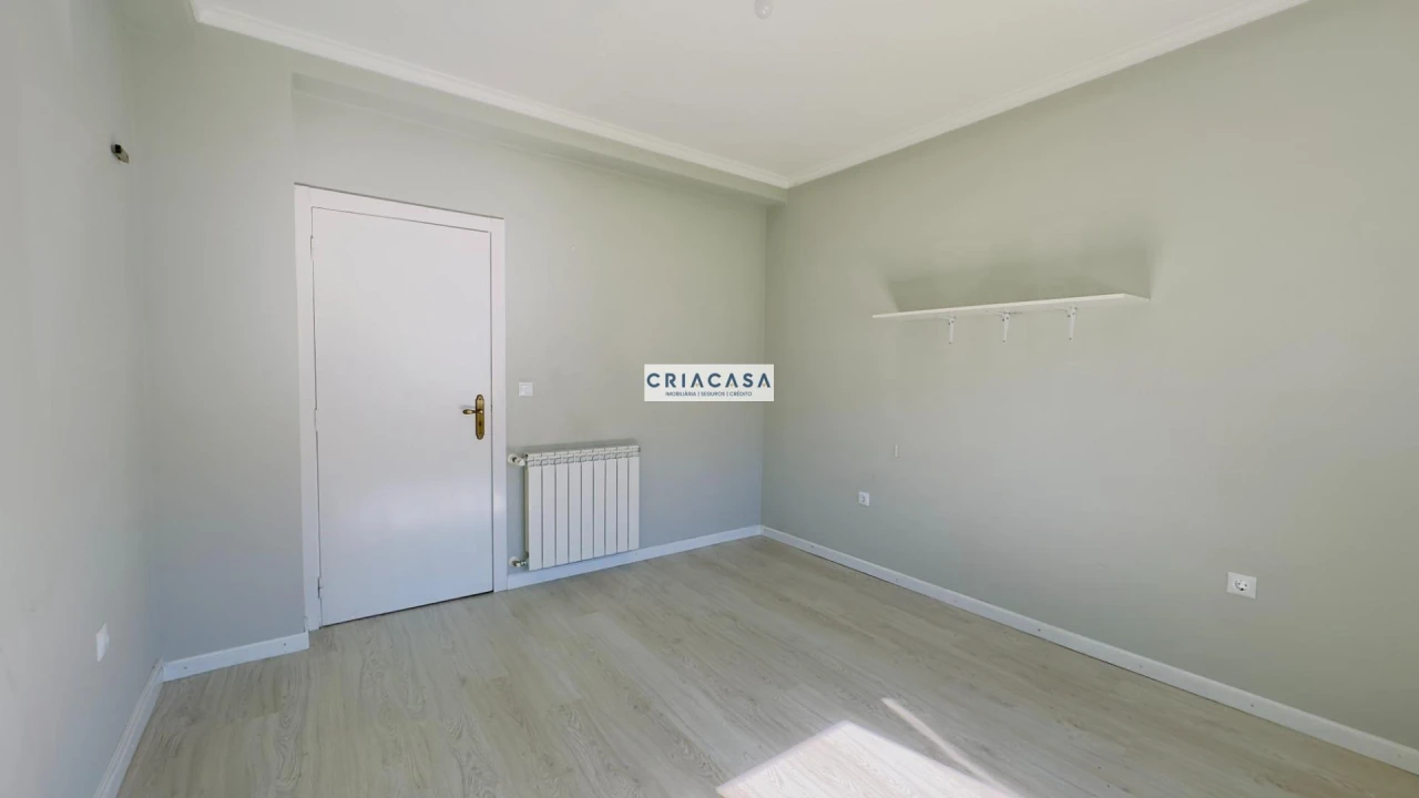 Apartamento T3 para Venda em Rio de Loba Foto 25