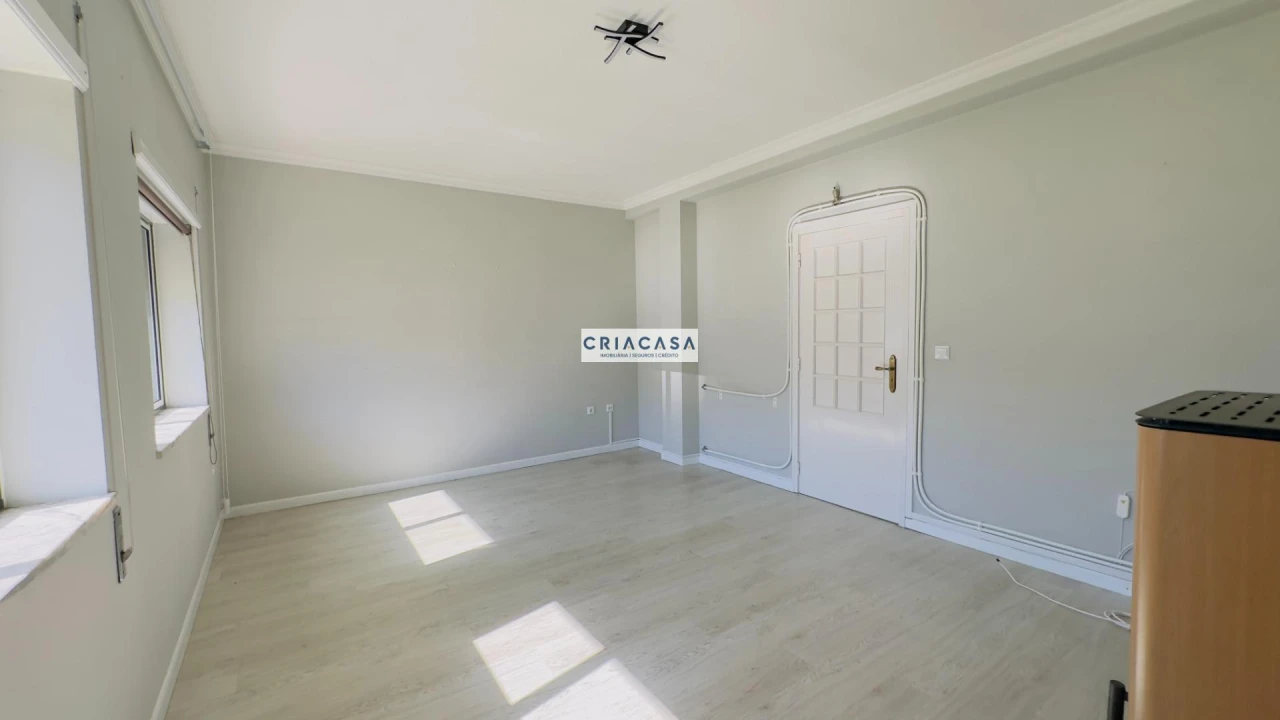 Apartamento T3 para Venda em Rio de Loba Foto 7