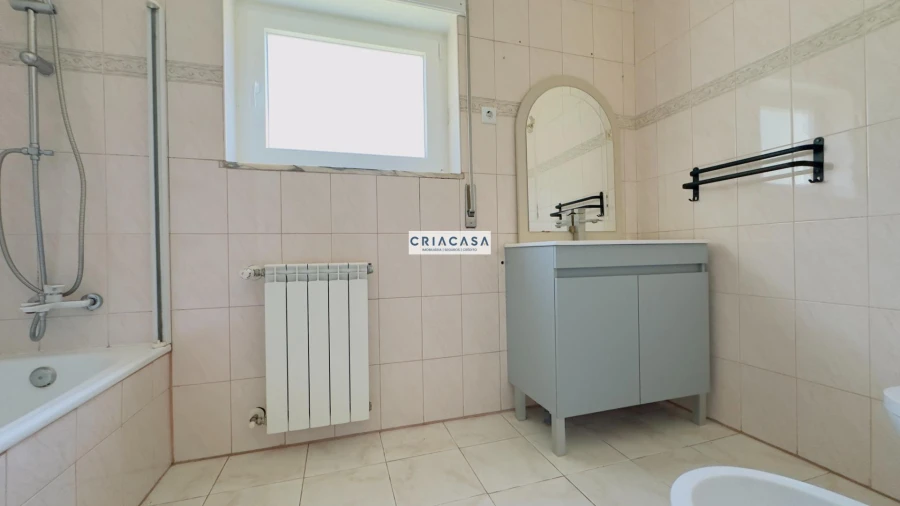 Apartamento T3 para Venda em Rio de Loba Foto 30