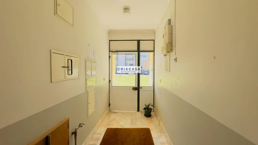 Apartamento T3 para Venda em Rio de Loba Foto 33