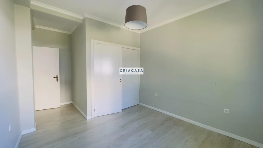 Apartamento T3 para Venda em Rio de Loba Foto 6