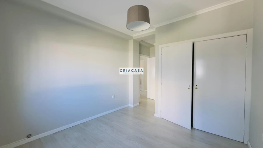 Apartamento T3 para Venda em Rio de Loba Foto 19