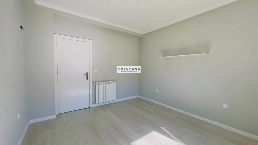 Apartamento T3 para Venda em Rio de Loba Foto 25