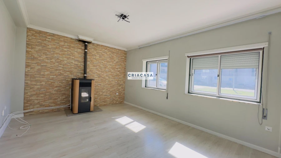Apartamento T3 para Venda em Rio de Loba Foto 6