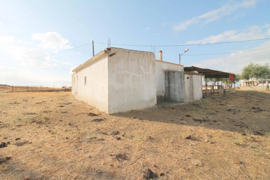 Armazém para Venda em Safara e Santo Aleixo da Restauração Foto 27