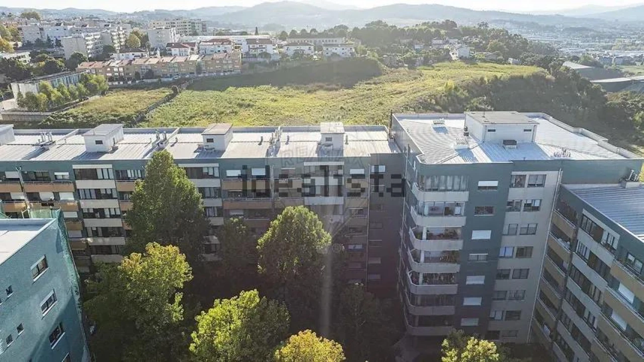 Apartamento T3 para Venda em São Vicente (Braga) Foto 28