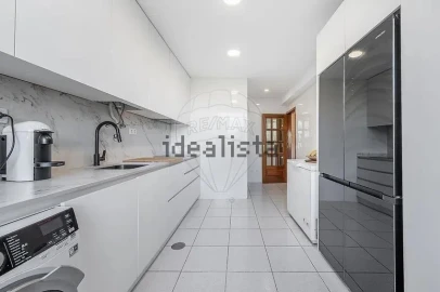 Apartamento T3 para Venda em São Vicente (Braga)