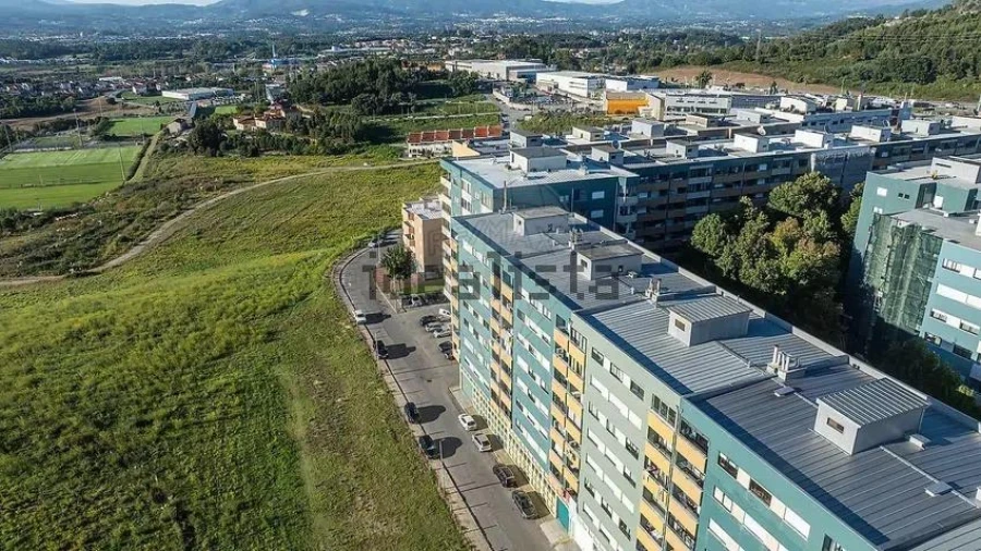 Apartamento T3 para Venda em São Vicente (Braga) Foto 24