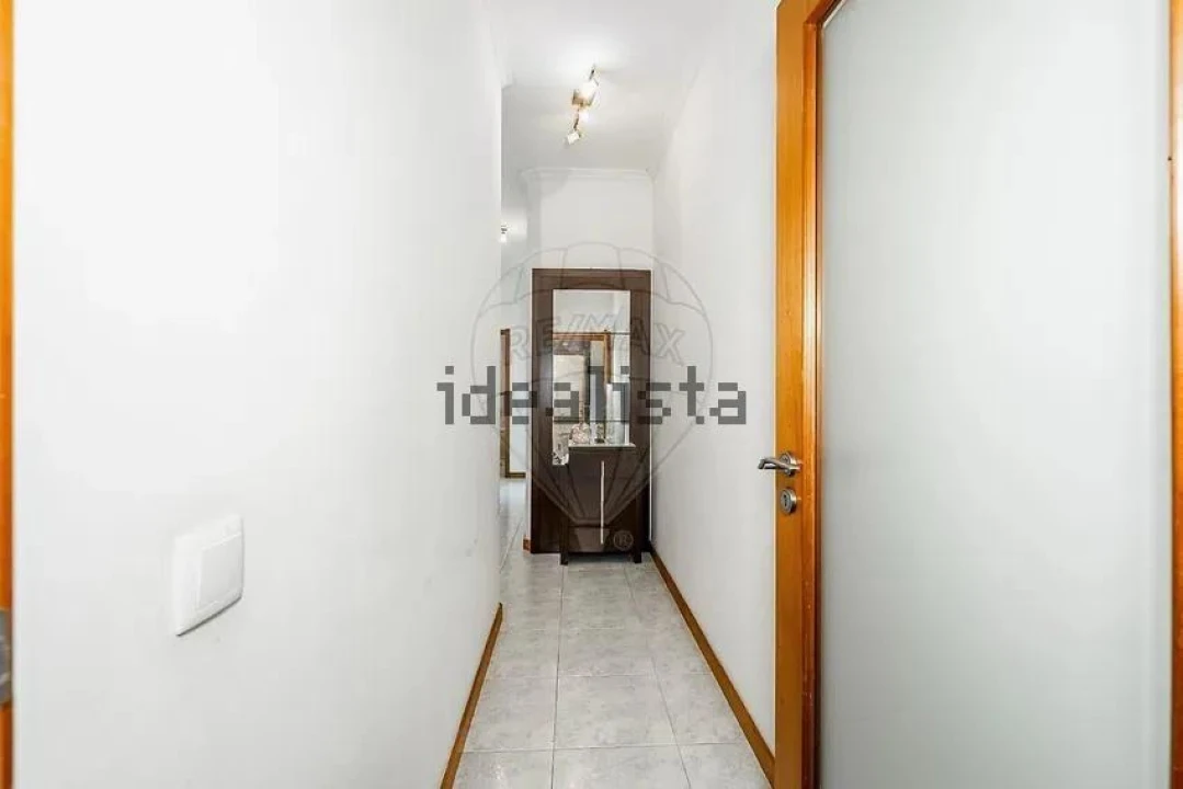 Apartamento T2 para Venda em Vila Nova de Famalicão e Calendário Foto 28