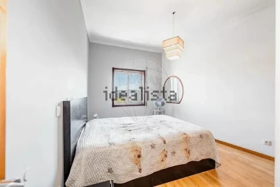 Apartamento T2 para Venda em Vila Nova de Famalicão e Calendário