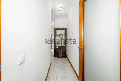Apartamento T2 para Venda em Vila Nova de Famalicão e Calendário