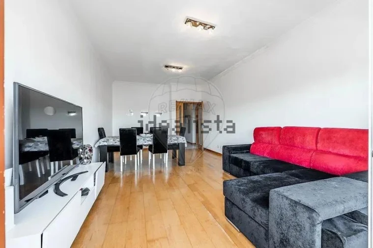 Apartamento T2 para Venda em Vila Nova de Famalicão e Calendário Foto 2