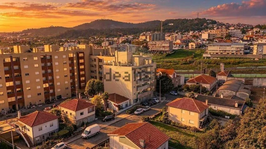 Apartamento T2 para Venda em Vila Nova de Famalicão e Calendário Foto 5