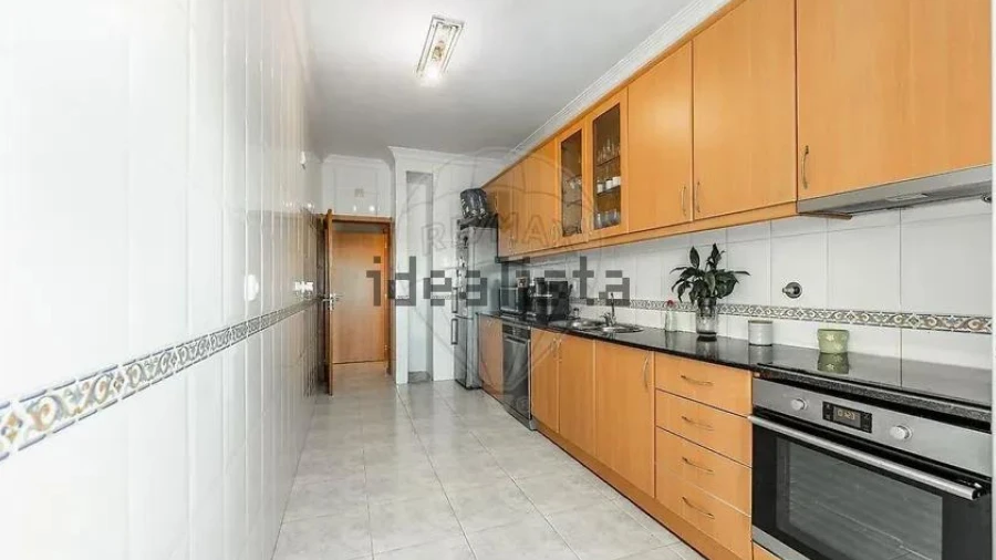 Apartamento T2 para Venda em Vila Nova de Famalicão e Calendário