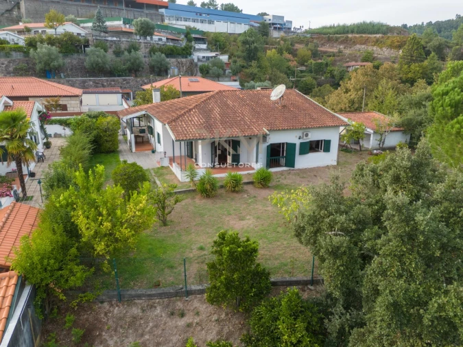 Moradia T4 para Venda em Amarante (São Gonçalo), Madalena, Cepelos e Gatão Foto 38