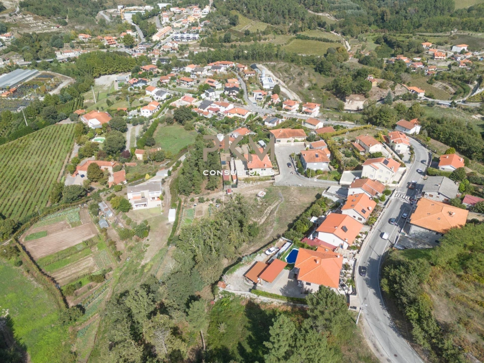 Terreno para Venda em Gondar Foto 19