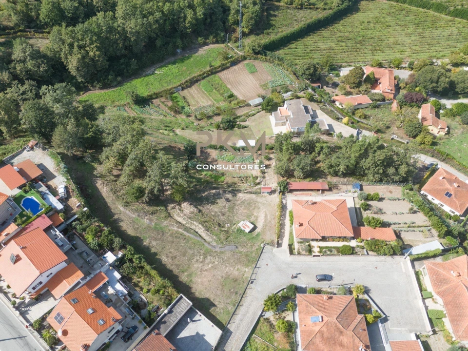 Terreno para Venda em Gondar Foto 3